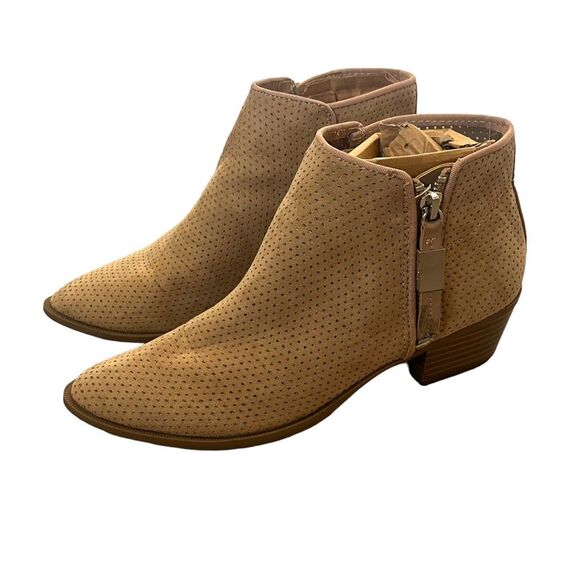 🔥4/$25 Sam Edelman Circus Women’s Tan Boots 7 - Picture 1 of 9